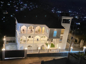 After 5 Apartment 2 3 spacious en-suite bedrooms